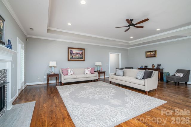 2474 Gateway Lane, Lincolnton, NC 28092