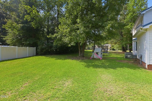 400 Thorndale Drive, Dunn, NC 28334