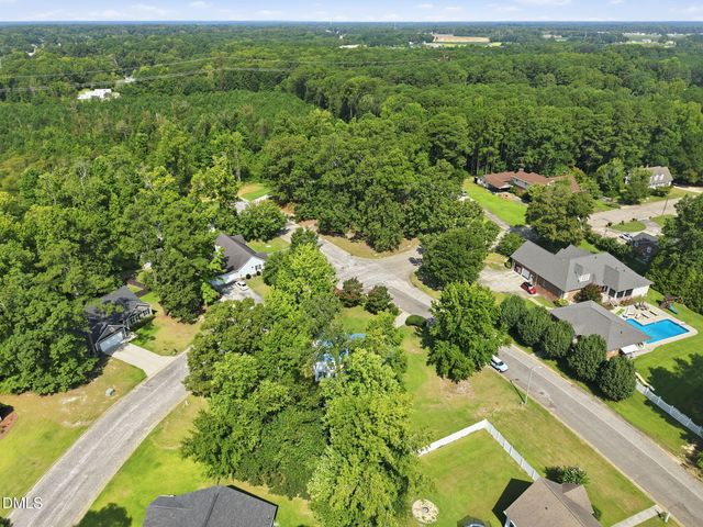 400 Thorndale Drive, Dunn, NC 28334