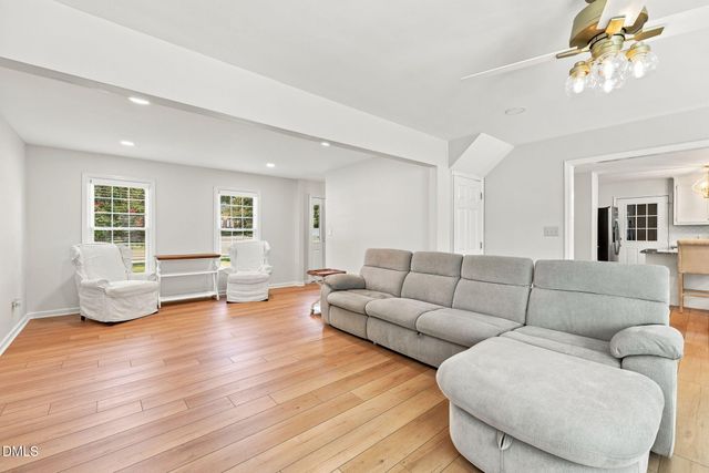 400 Thorndale Drive, Dunn, NC 28334