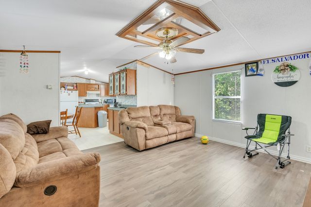 5 Lee Street, Keene, TX 76059