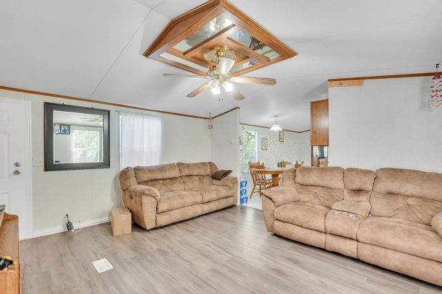 5 Lee Street, Keene, TX 76059