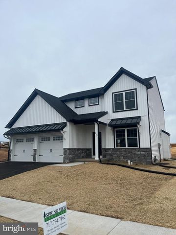 227 RANDOLPH DR, Elizabethtown, PA 17022