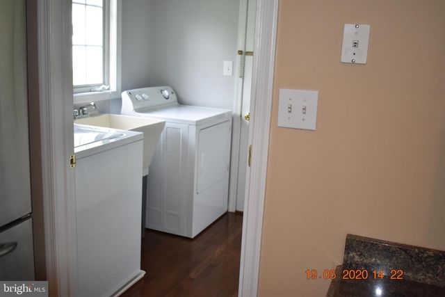 16 MICHAEL CT, Wilmington, DE 19808