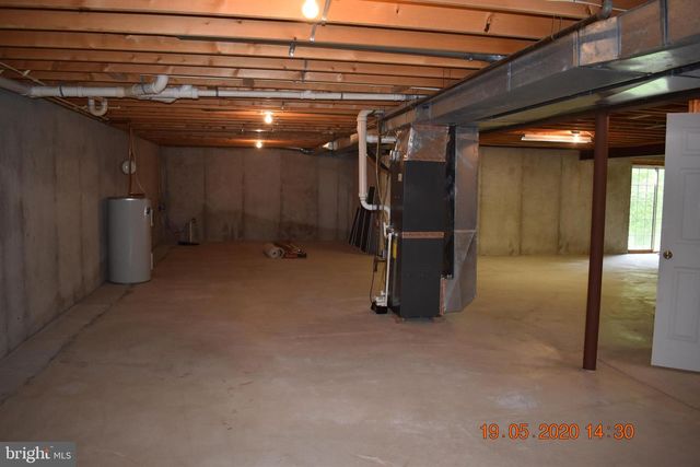 16 MICHAEL CT, Wilmington, DE 19808