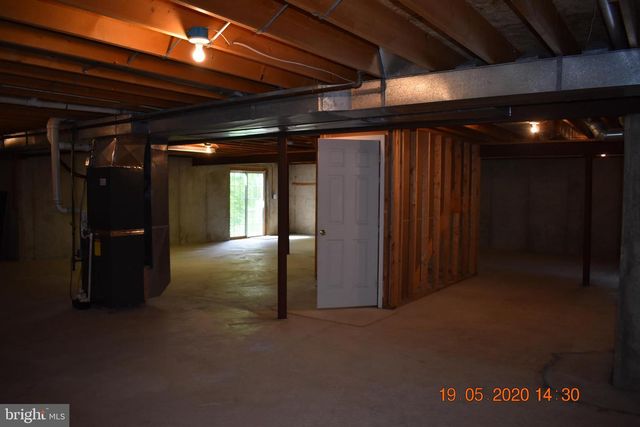 16 MICHAEL CT, Wilmington, DE 19808