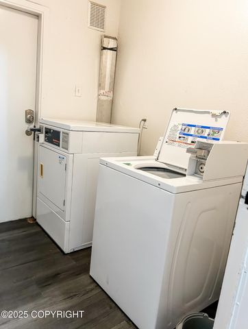 808 N Flower Street, Anchorage, AK 99508