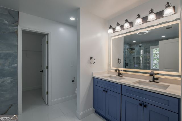 377 Dunagan Chase Drive, Lawrenceville, GA 30045