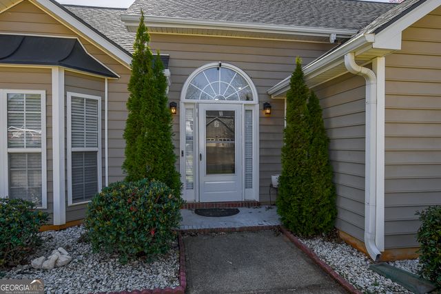 377 Dunagan Chase Drive, Lawrenceville, GA 30045