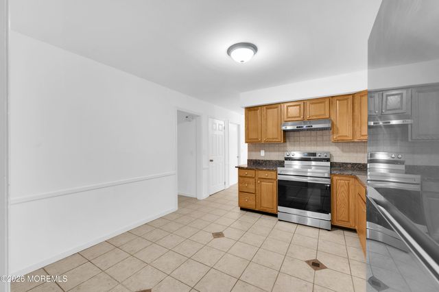 1601 Melville Street, Oakhurst, NJ 07755
