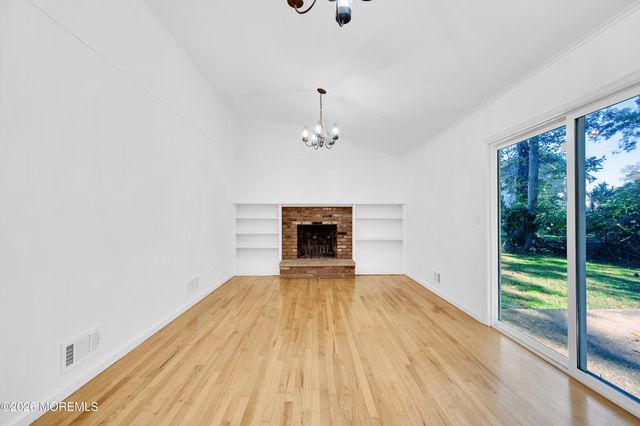 1601 Melville Street, Oakhurst, NJ 07755