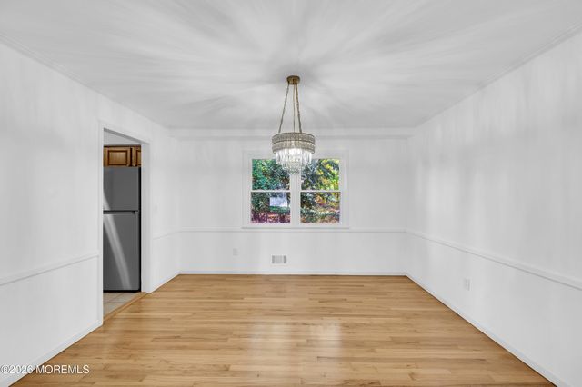 1601 Melville Street, Oakhurst, NJ 07755