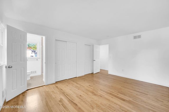 1601 Melville Street, Oakhurst, NJ 07755