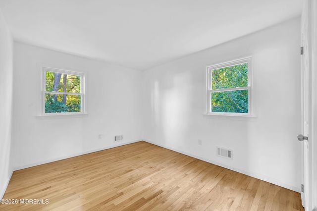 1601 Melville Street, Oakhurst, NJ 07755