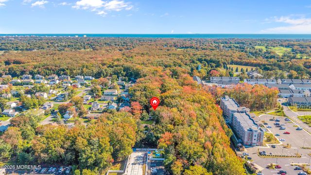 1601 Melville Street, Oakhurst, NJ 07755