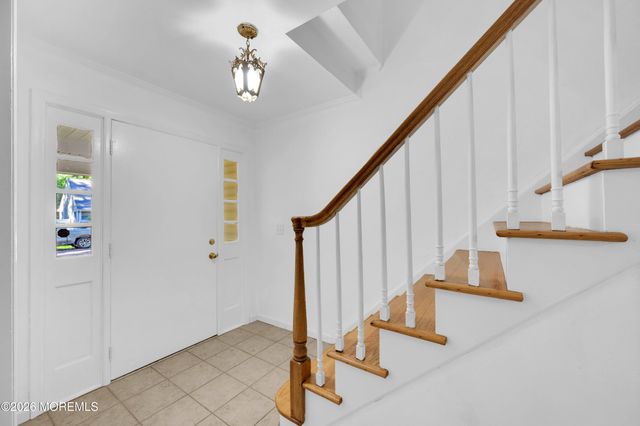 1601 Melville Street, Oakhurst, NJ 07755