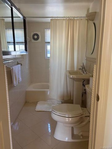 142 Cleveland Avenue, Long Beach, NY 11561