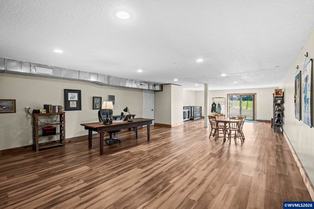 33246 S Wilhoit Rd, Molalla, OR 97038