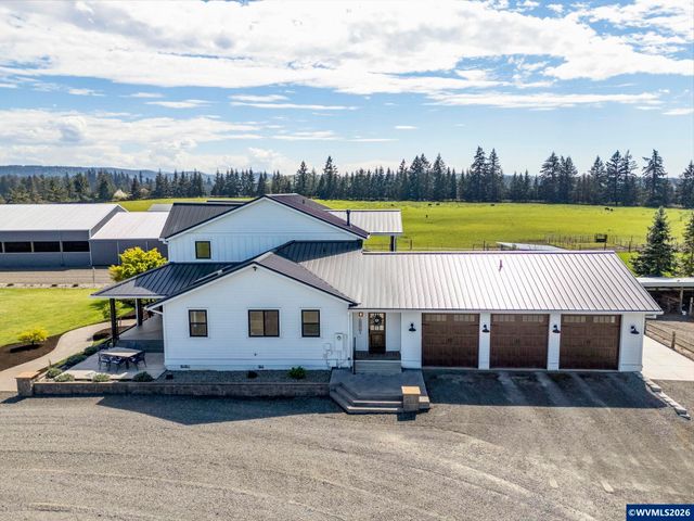 33246 S Wilhoit Rd, Molalla, OR 97038