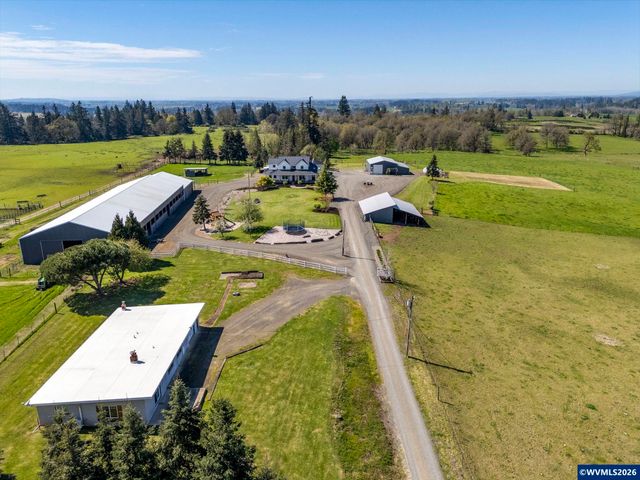 33246 S Wilhoit Rd, Molalla, OR 97038