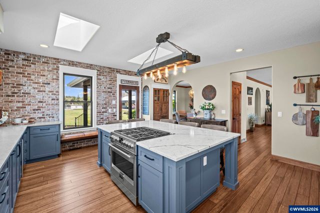 33246 S Wilhoit Rd, Molalla, OR 97038