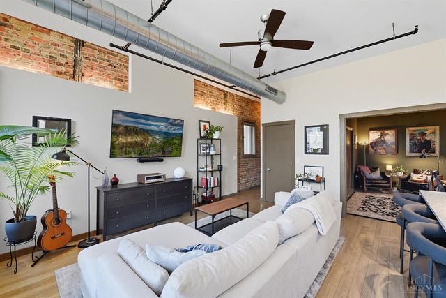 1408 Elm Street, Cincinnati, OH 45202