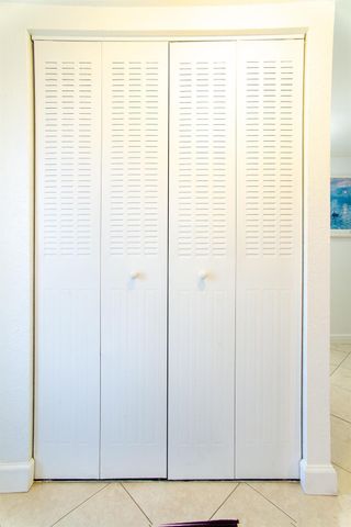 3091 E Sun Sunrise Lakes Drive E 207, Sunrise, FL 33322