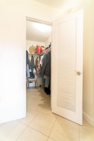 3091 E Sun Sunrise Lakes Drive E 207, Sunrise, FL 33322