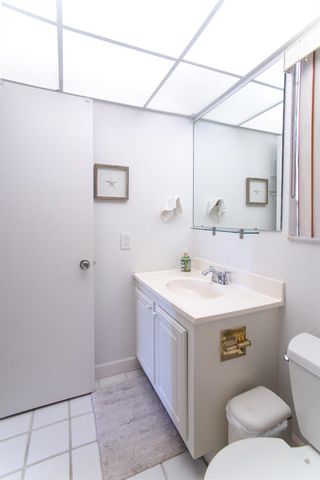 3091 E Sun Sunrise Lakes Drive E 207, Sunrise, FL 33322