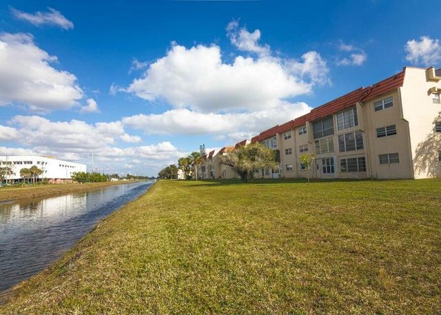 3091 E Sun Sunrise Lakes Drive E 207, Sunrise, FL 33322