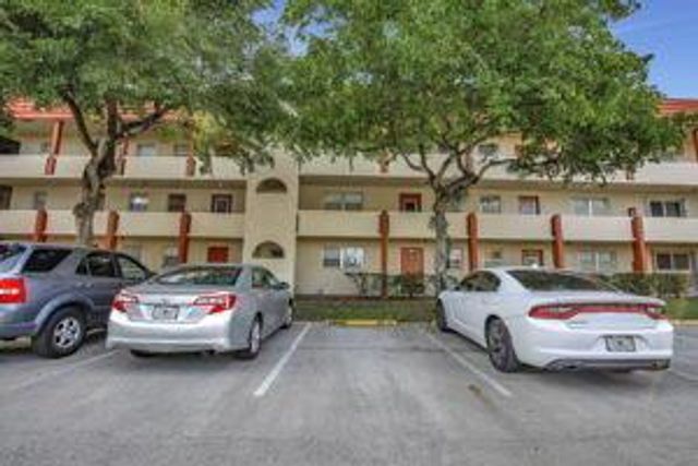 3091 E Sun Sunrise Lakes Drive E 207, Sunrise, FL 33322
