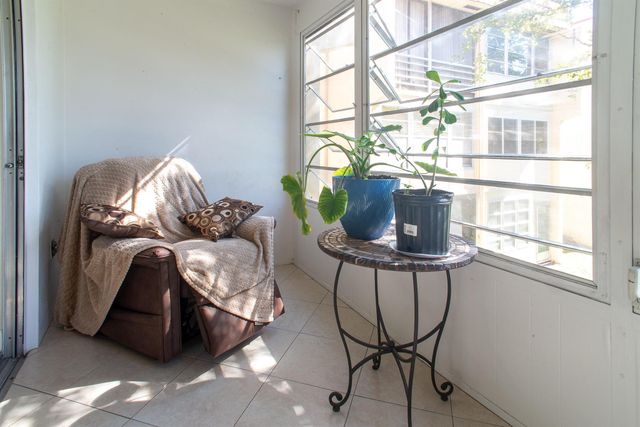 3091 E Sun Sunrise Lakes Drive E 207, Sunrise, FL 33322