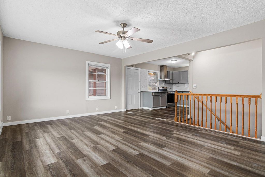 1976 Radatz Avenue, Maplewood, MN 55109 — photo 3