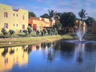 560 NW 114th Avenue 204, Sweetwater, FL 33172