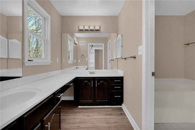 513 Salem Woods Drive SE, Marietta, GA 30067