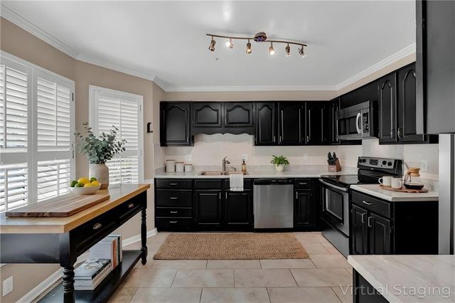 513 Salem Woods Drive SE, Marietta, GA 30067