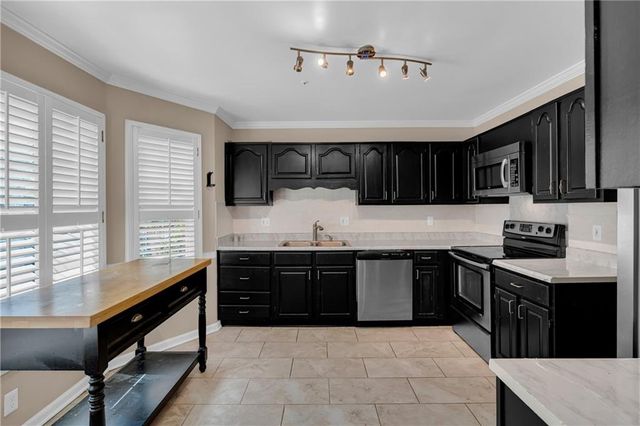 513 Salem Woods Drive SE, Marietta, GA 30067