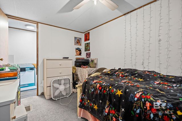 27705 Oakberry Court, Robertsdale, AL 36767