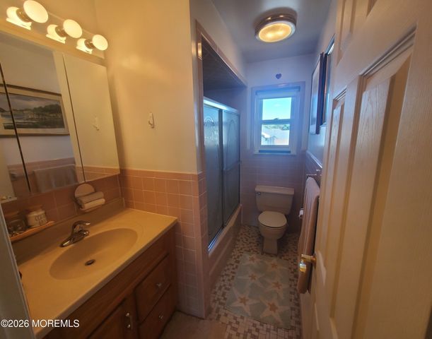 201 3rd Avenue 2B, Belmar, NJ 07719