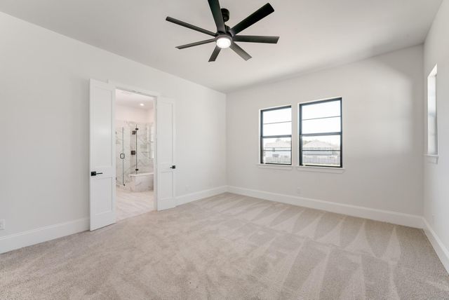 12016 Royal Oaks Banner Way, Houston, TX 77082