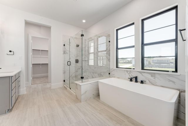 12016 Royal Oaks Banner Way, Houston, TX 77082