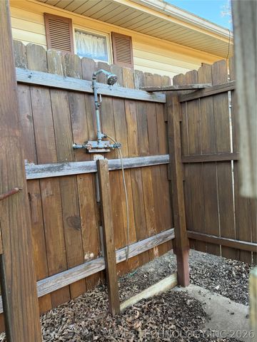 529 County Road 1755, Osage, OK 74054