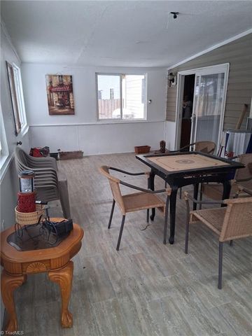 3335 WILITON Way, High Point, NC 27260