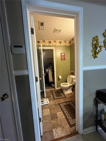 3335 WILITON Way, High Point, NC 27260