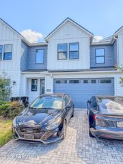 11368 NEWTONIAN Boulevard, Jacksonville, FL 32256