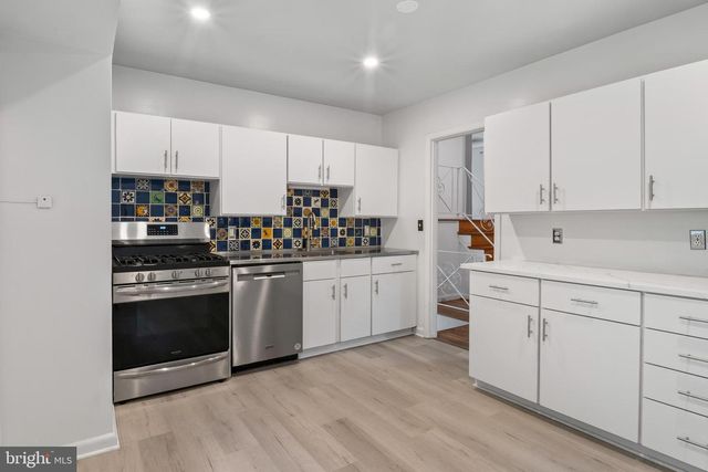 6523 KERNS RD, Falls Church, VA 22044