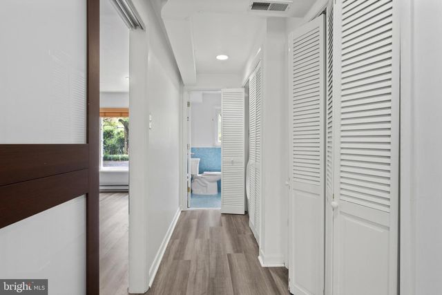 6523 KERNS RD, Falls Church, VA 22044
