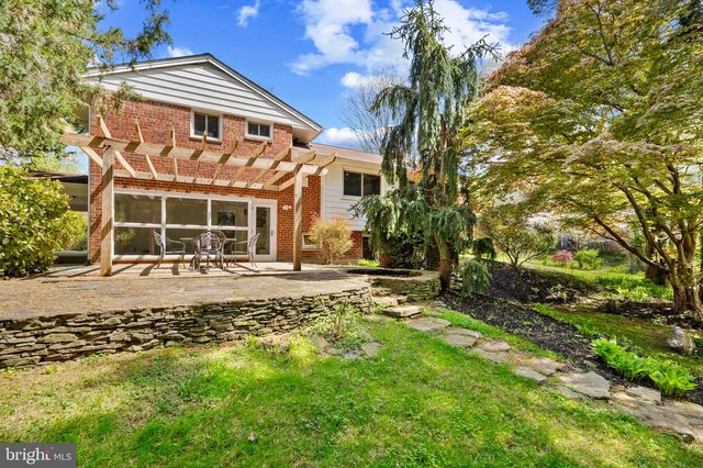 6523 KERNS RD, Falls Church, VA 22044