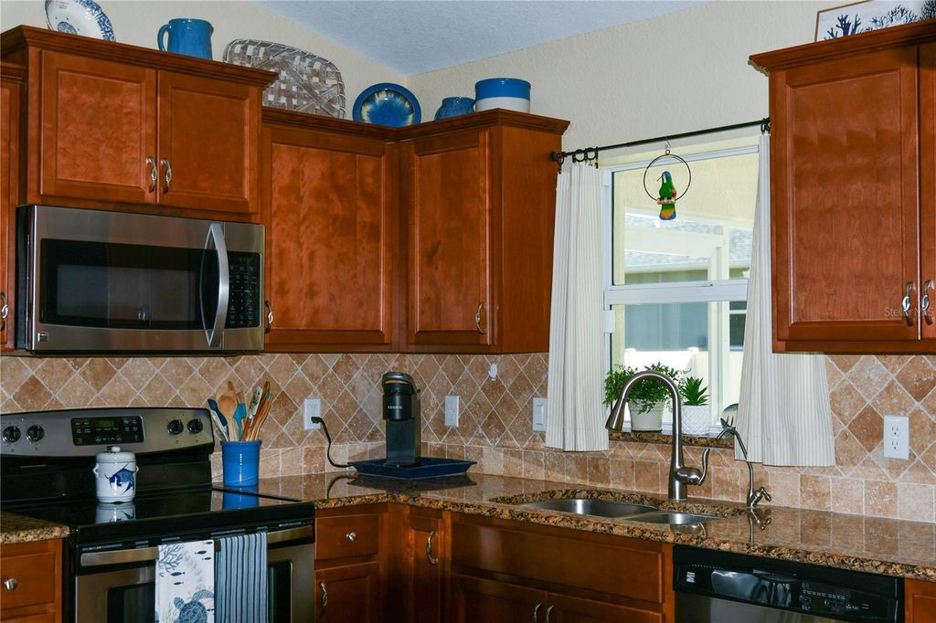 Image 13 of property listing at 3262 TOWN TERRACE, North Port, FL 34286