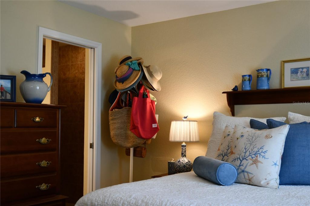 Image 20 of property listing at 3262 TOWN TERRACE, North Port, FL 34286